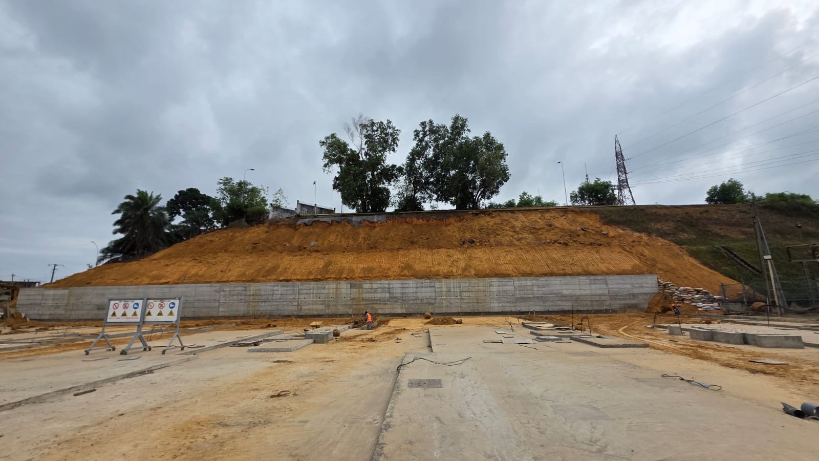 Travaux de remblai CAVDEN AFRICA